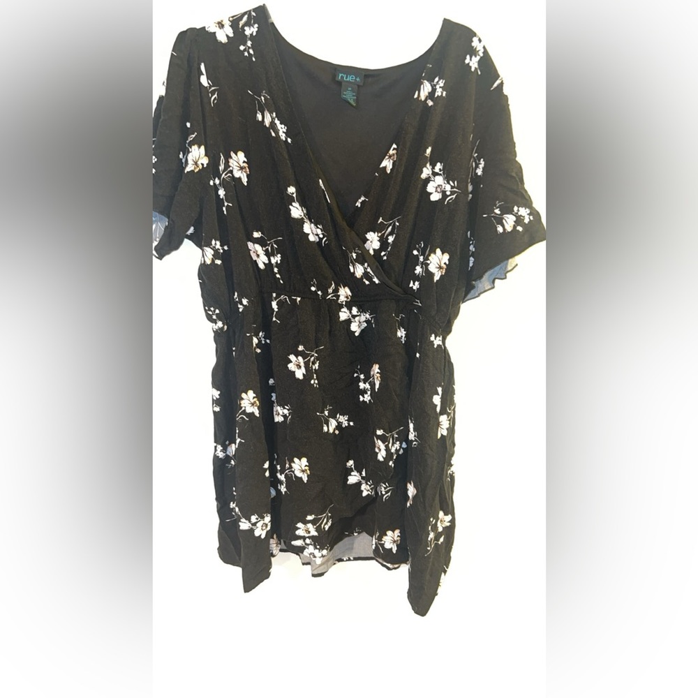Black & white flower dress from Rue 21